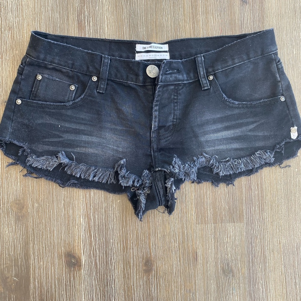One X Oneteaspoon black denim short